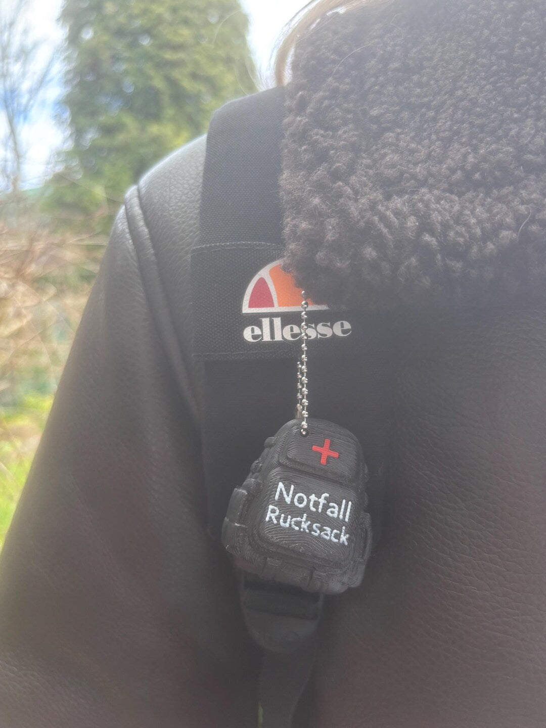 Notfall Anhaenger Ansicht 4